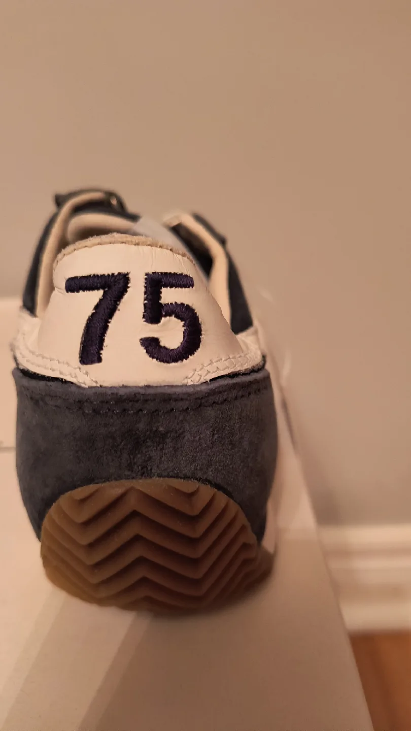 Diadora 1975 Heritage women's sz 6 shoes image indicator(2)