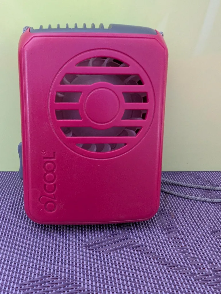 🧡O2COOL Personal Fan - Pink thumbnail