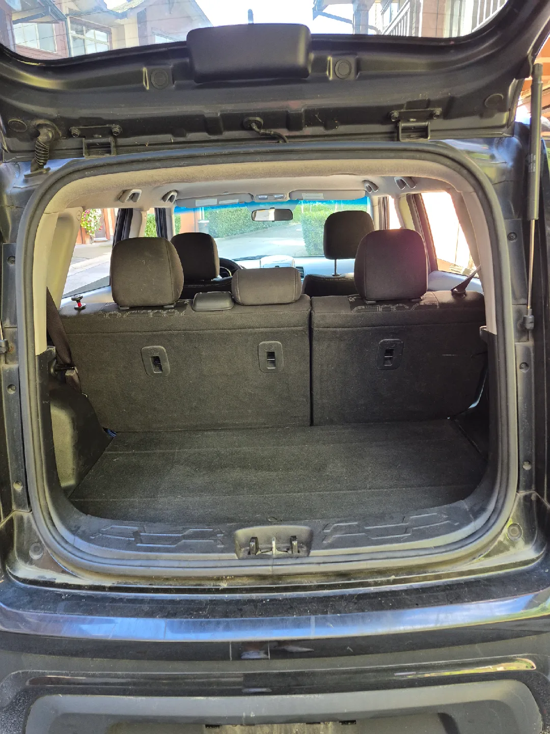 Black Kia Soul image indicator(5)