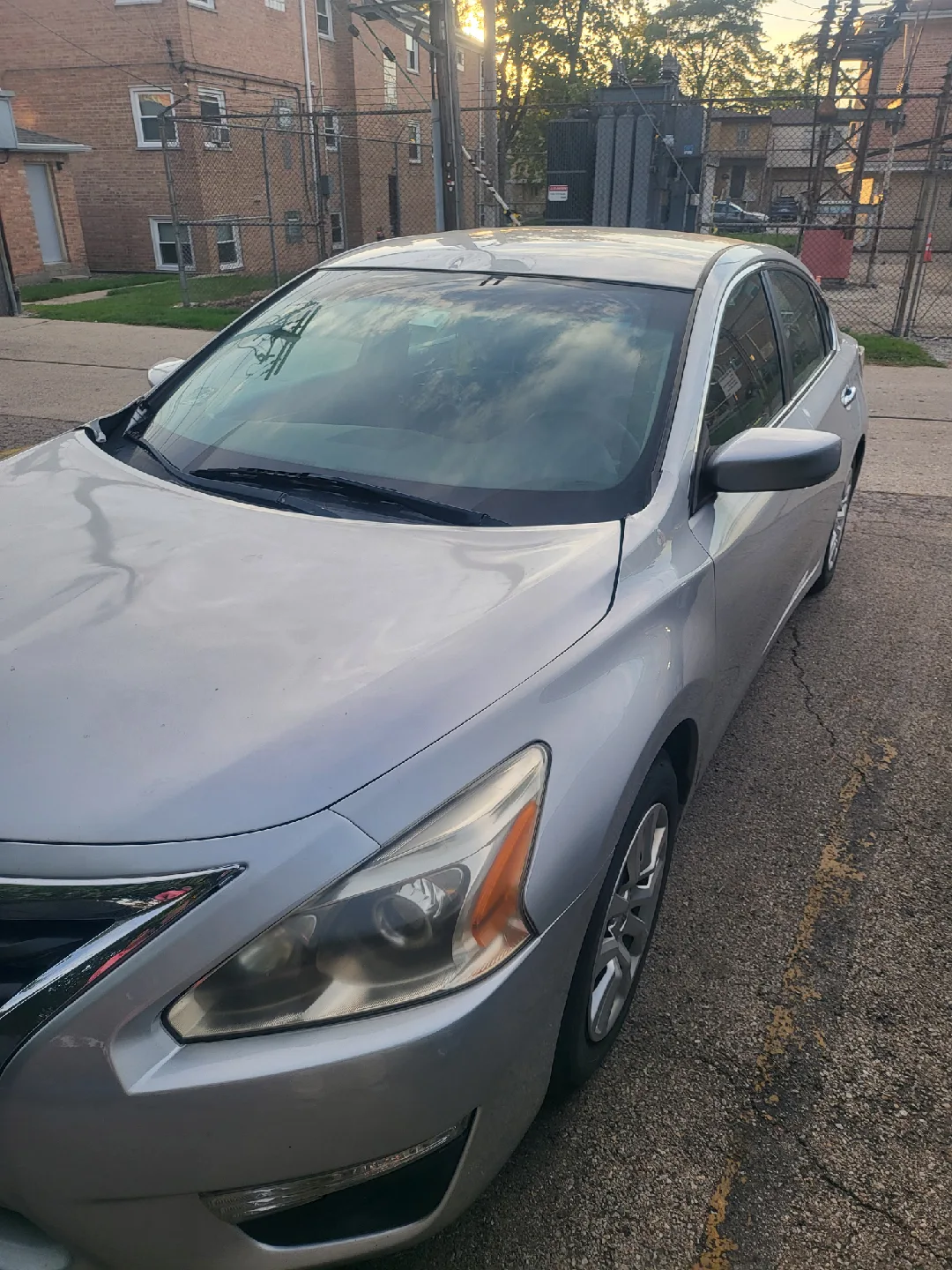 Nissan Altima S 2015 sedan image indicator(10)