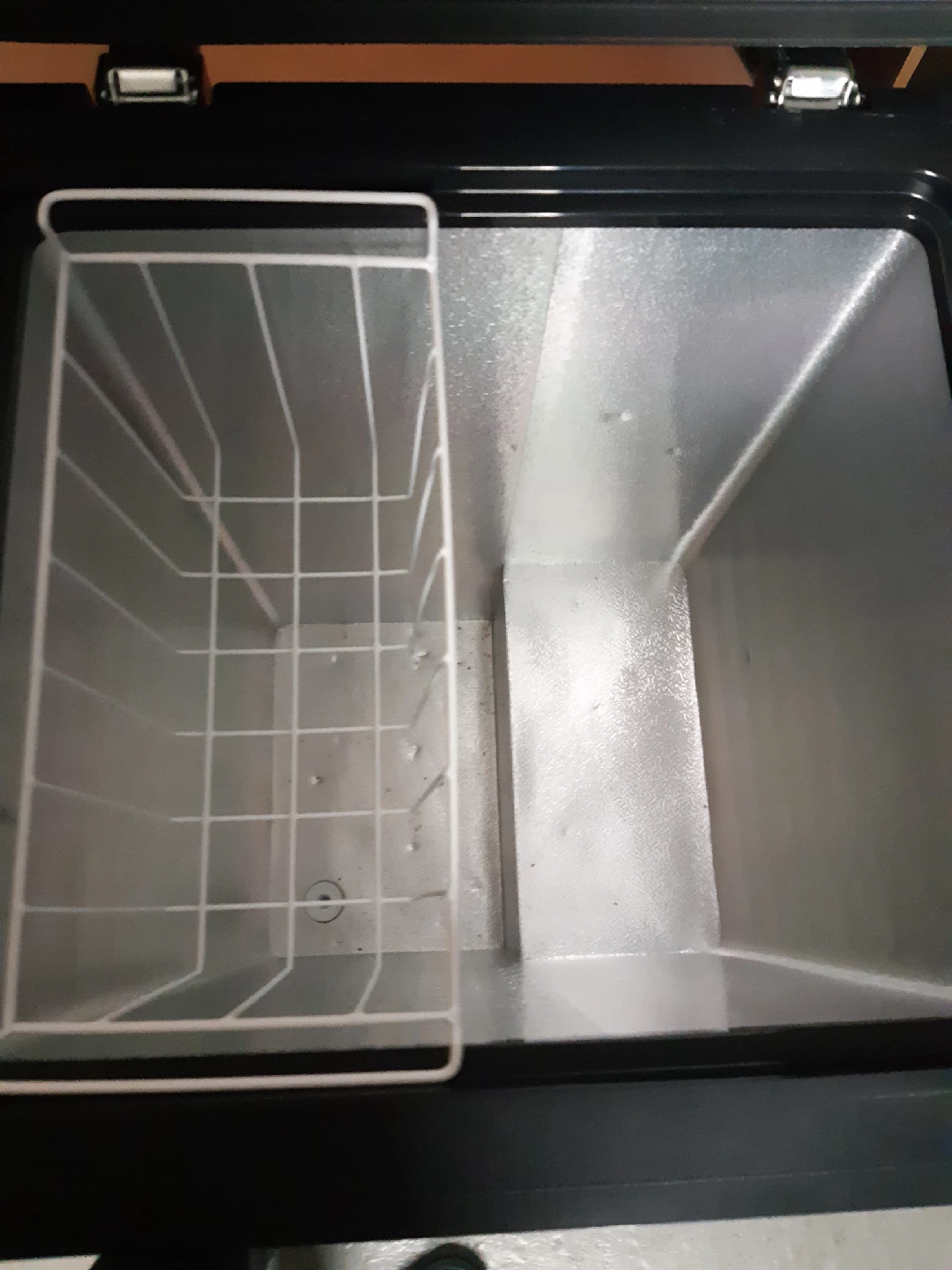 Arctic King 5 cu ft Chest Freezer - Black - photo 3