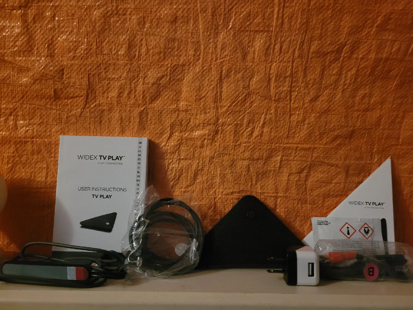 Widex TV Play - New and unused! image indicator(2)