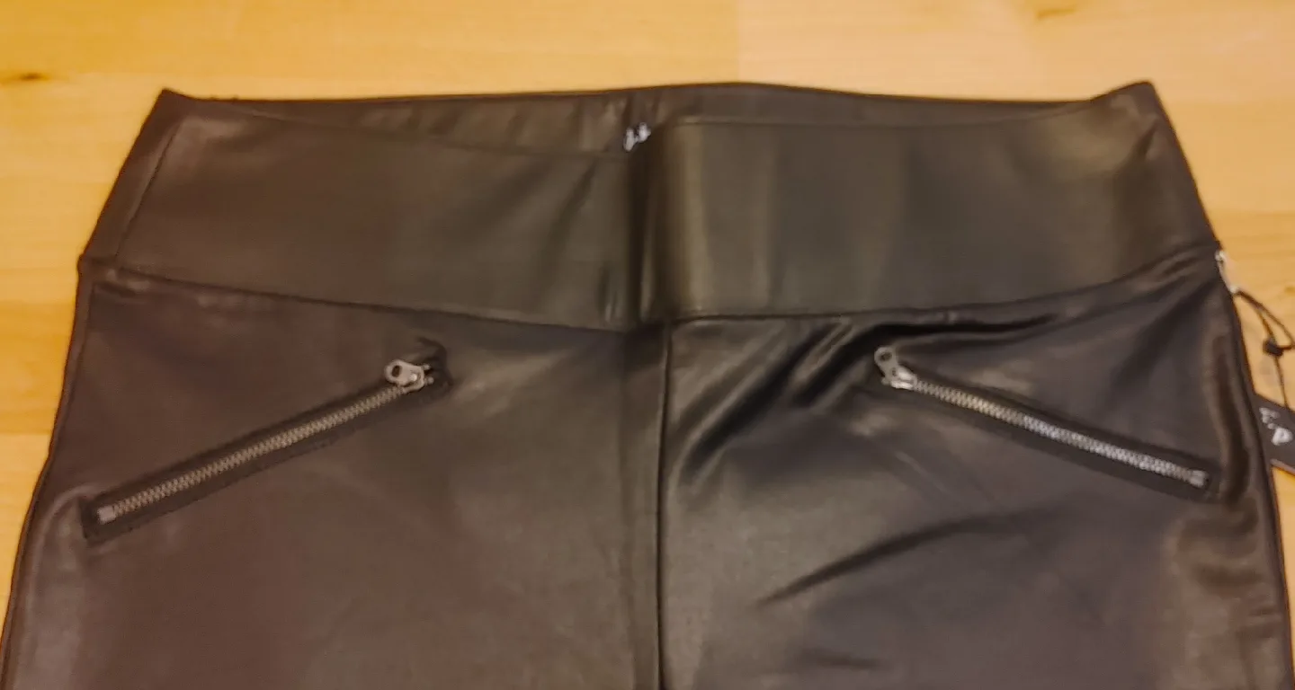 Black Faux Leather Leggings image indicator(10)