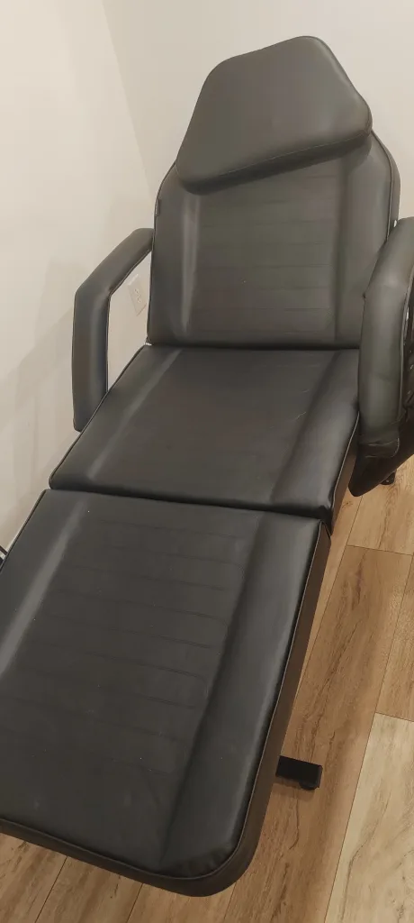 24K Maple Black Treatment Table image indicator(3)