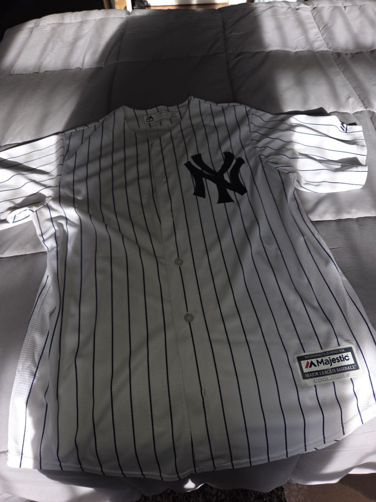 Majestic NY Yankees Jersey #19