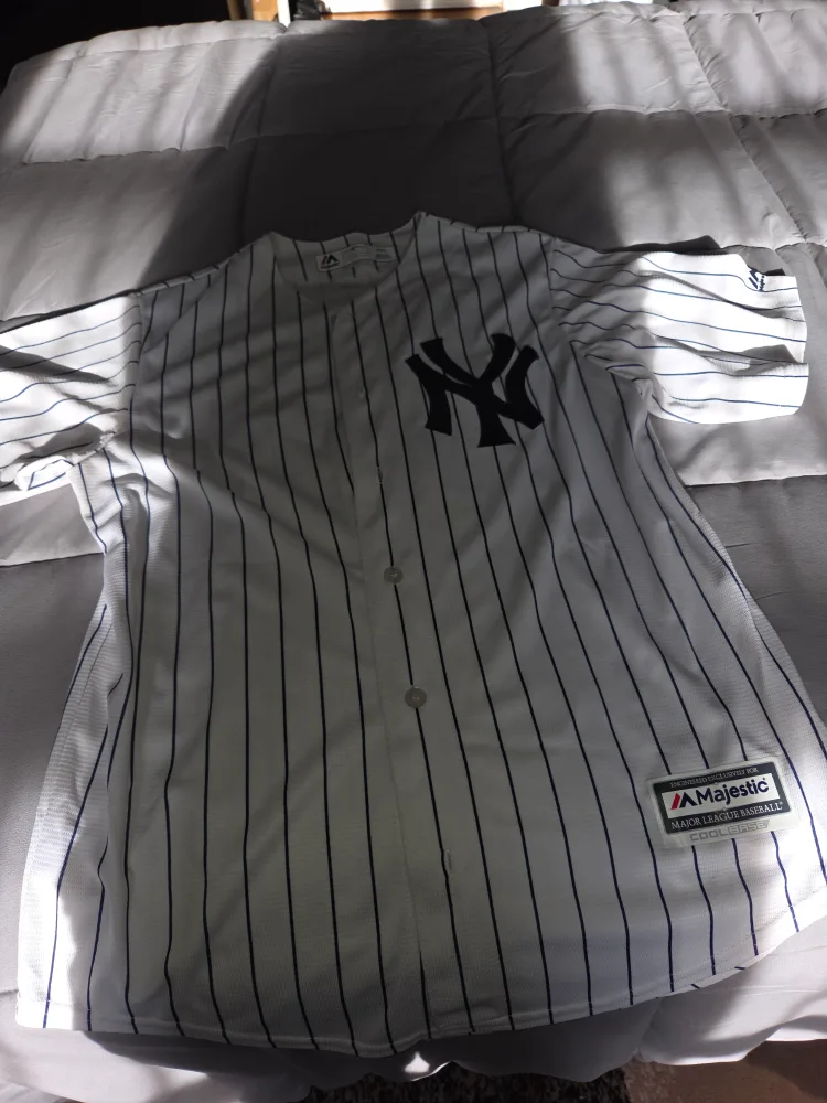 Majestic NY Yankees Jersey #19 thumbnail
