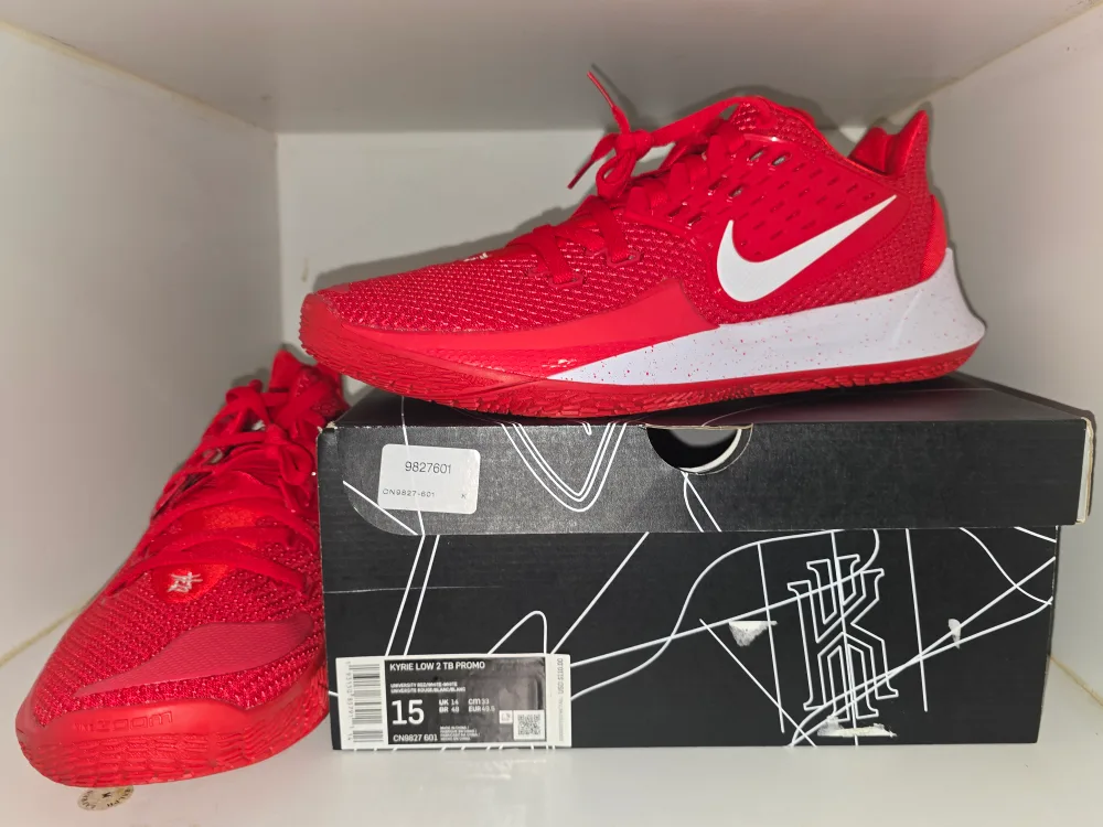 Nike Kyrie Low 2 TB Promo Red Size 15 image indicator(5)