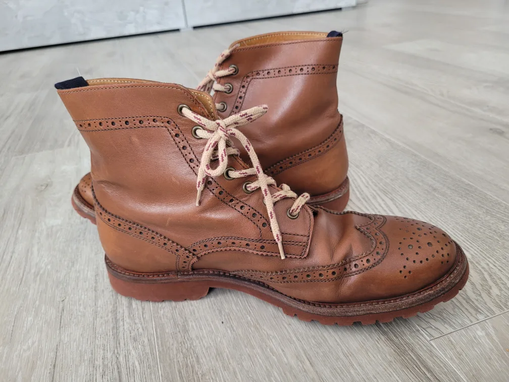 Brown Leather Wingtip Boots image indicator(2)