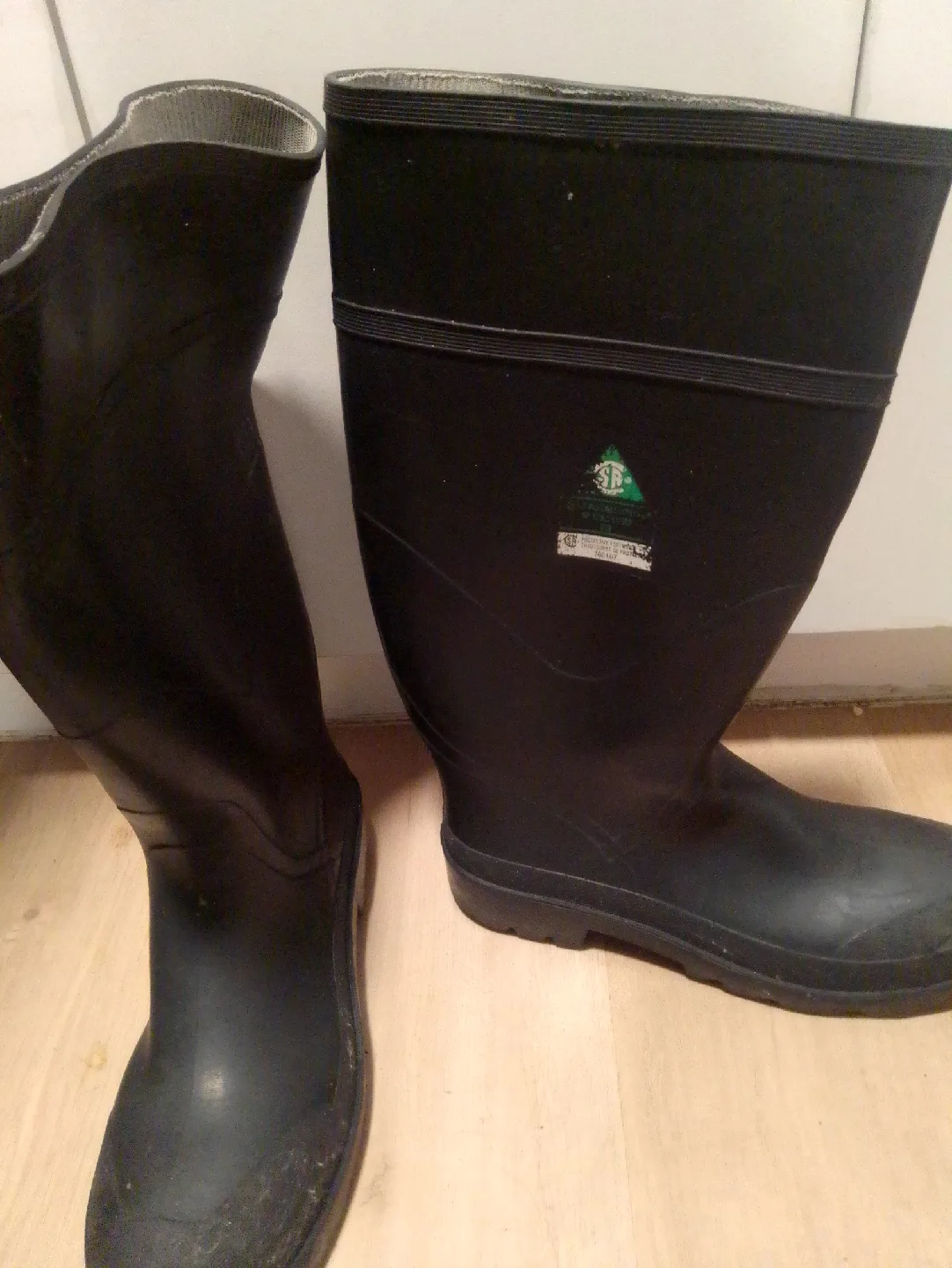 steel toed work boots size 9 men's image indicator(2)