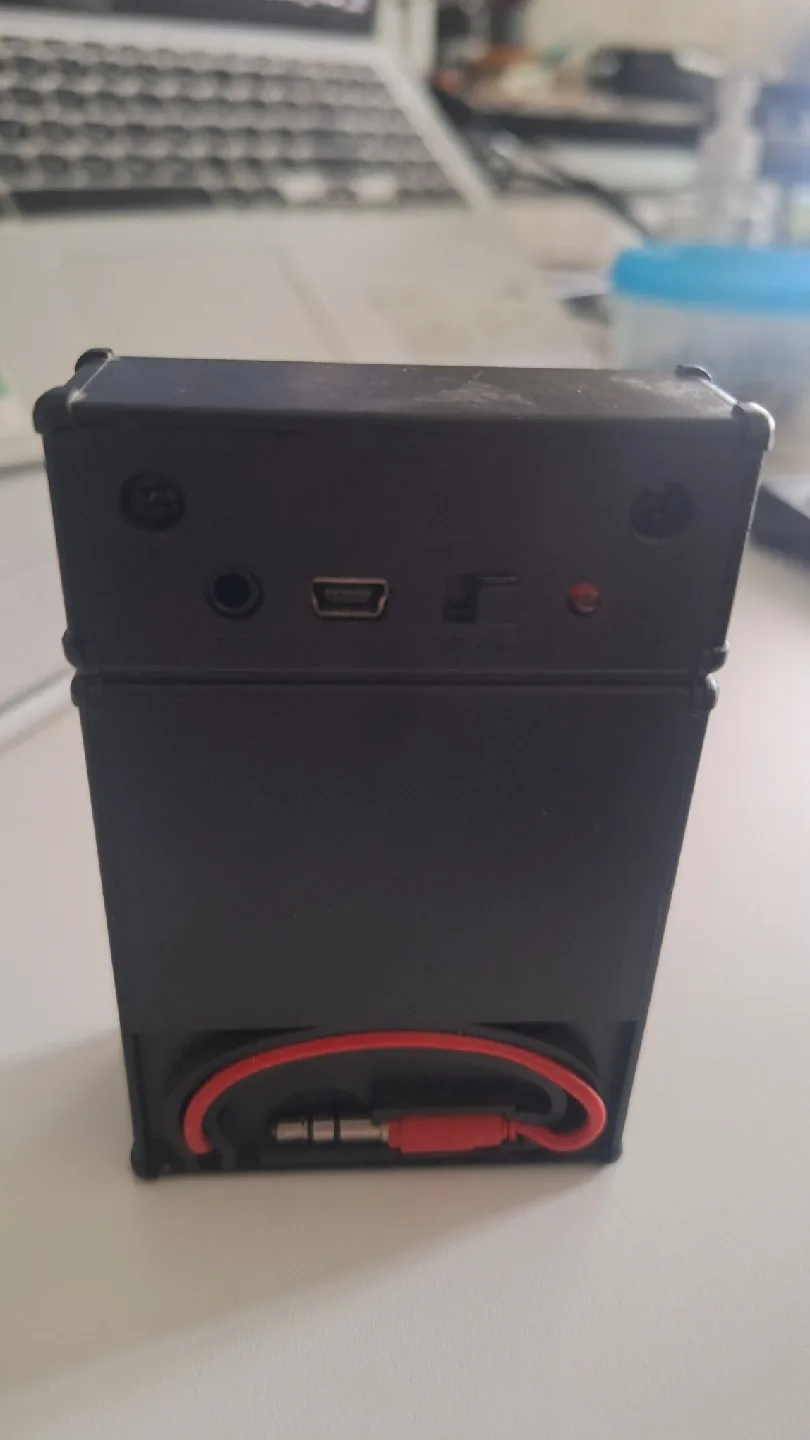 Budweiser Amp Style Mini Speaker image indicator(3)