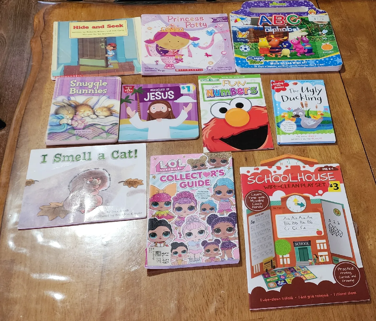 Kids' Books - Disney, I Spy, Dr. Seuss & More! image indicator(7)