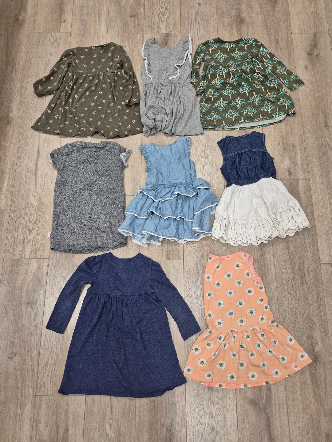 5T Girls' Assorted Dresses Bundle image indicator(2)