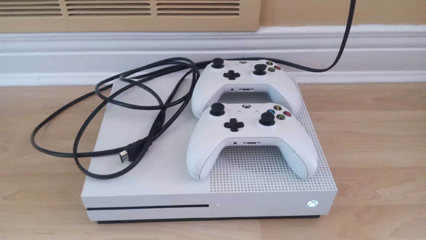 Xbox One S Console with 2 Controllers