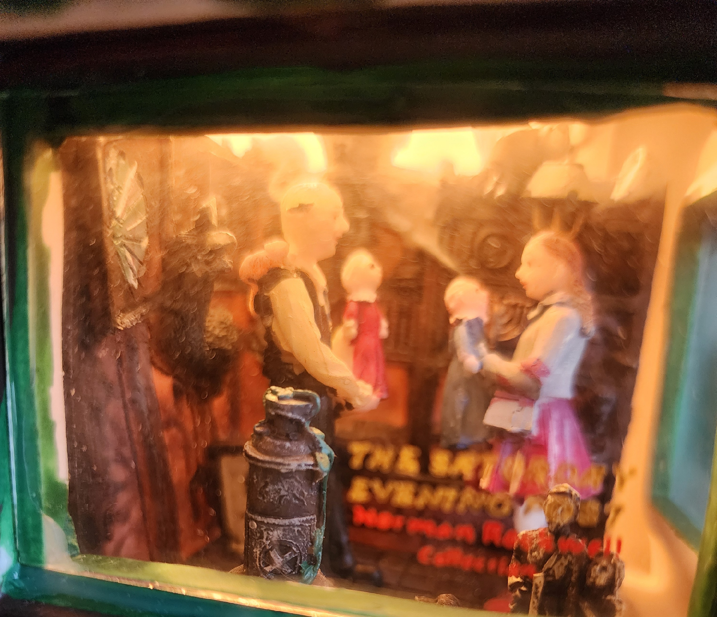 Norman Rockwell Antique Shop Village Collectible - photo 4