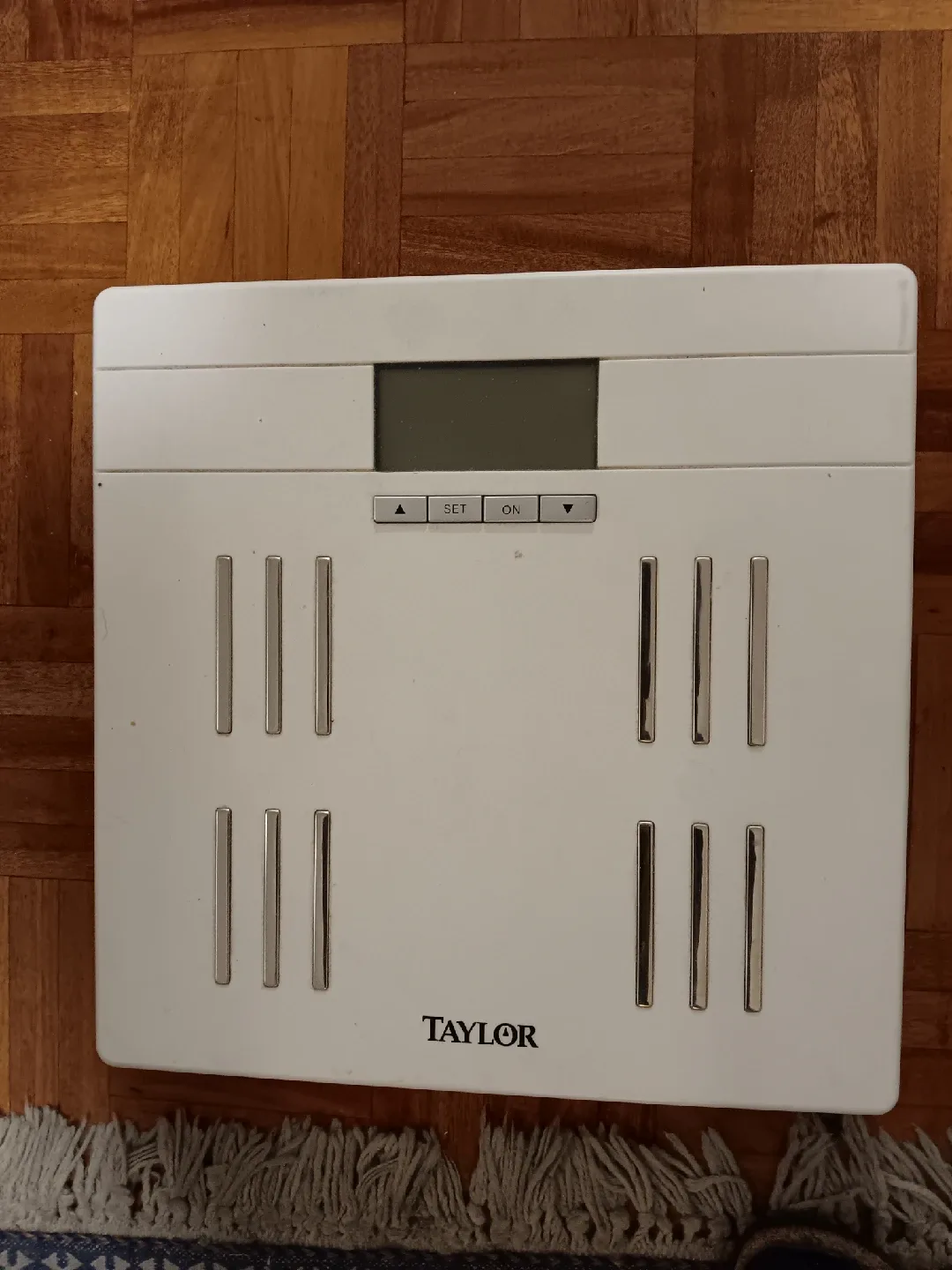 Taylor Digital Body Weight Scale thumbnail