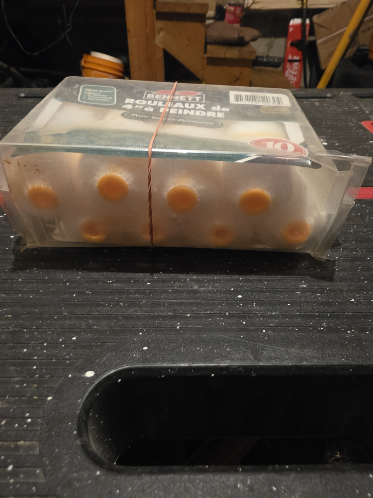 Bennett 4" Paint Roller Refills - Pack of 8 - photo 2