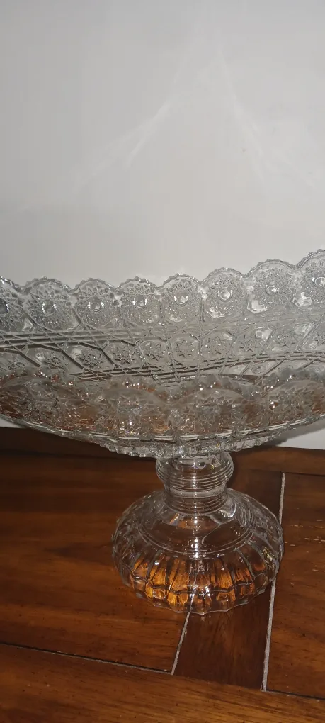 Bohemia Crystal Footed fruit bowl $20 image indicator(5)