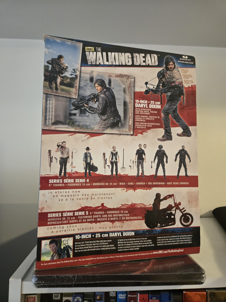 Walking Dead Daryl Dixon figure. - photo 3