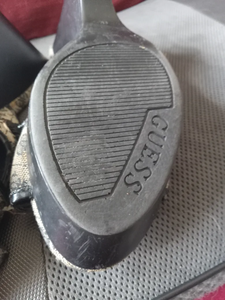 Guess Patterned Wedge Sandals image indicator(5)