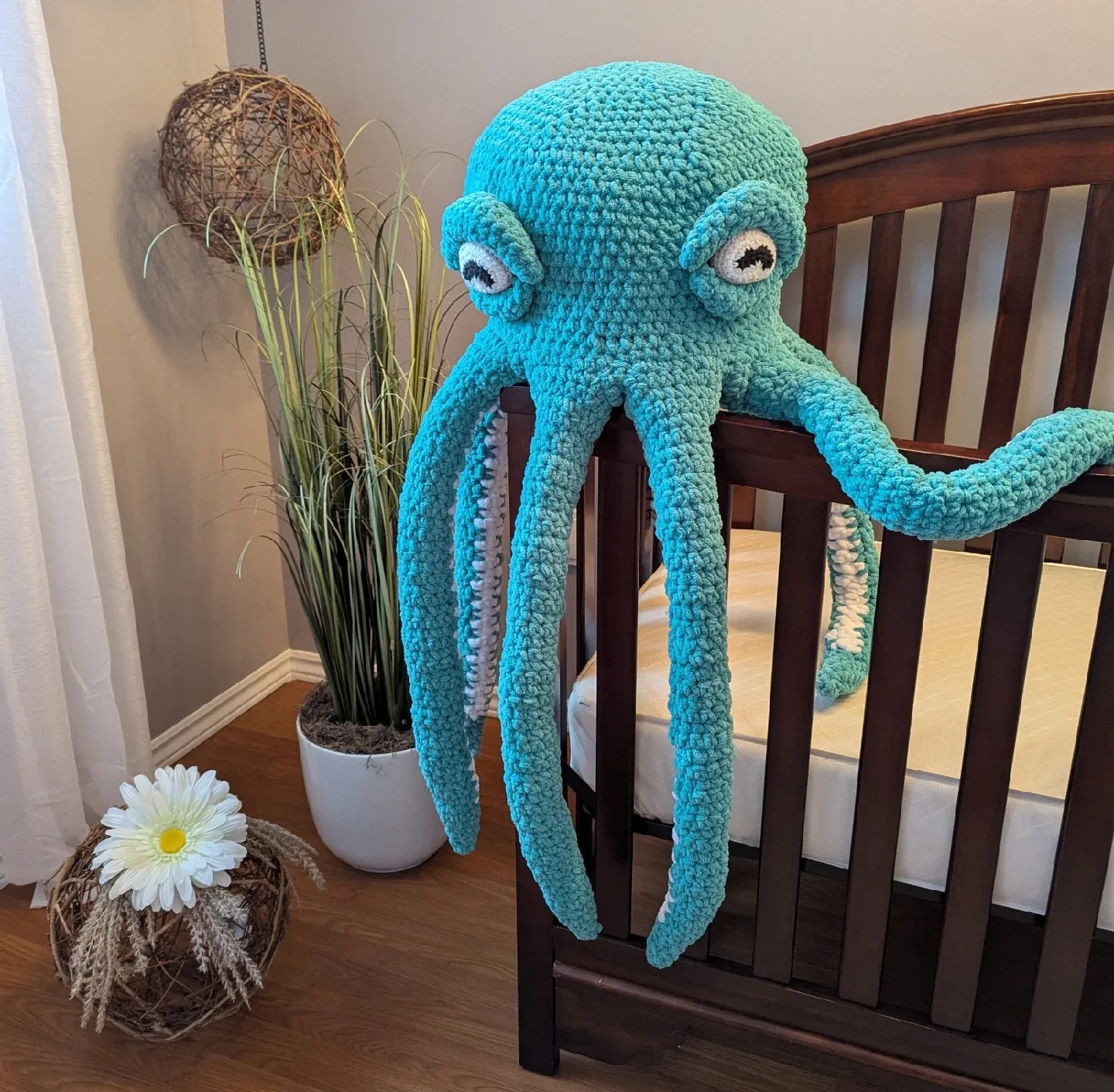 New Giant Crocheted Octopus Pillow image indicator(4)