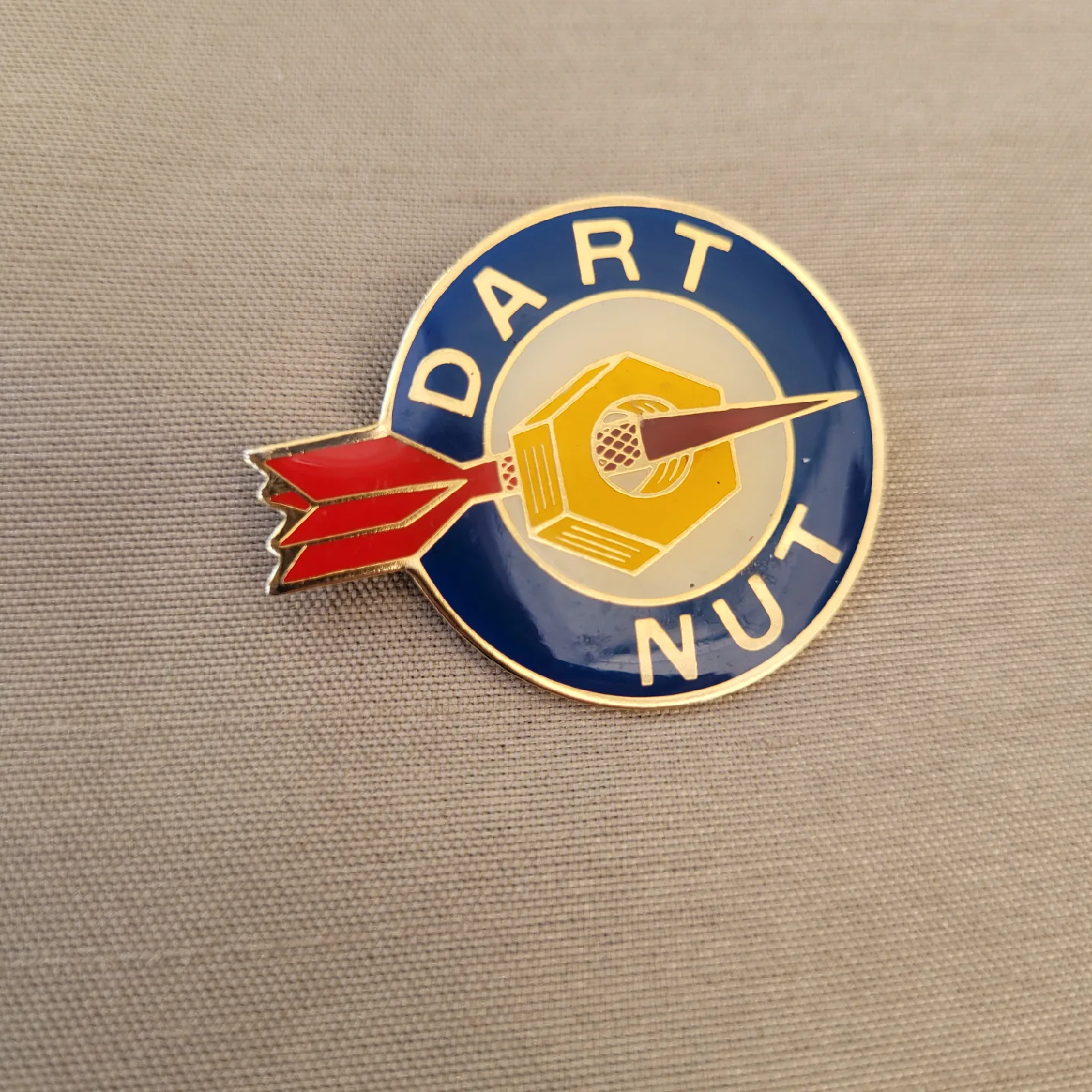 Dart Nut Collectible Lapel Hat Pin Excellent Condition image indicator(3)