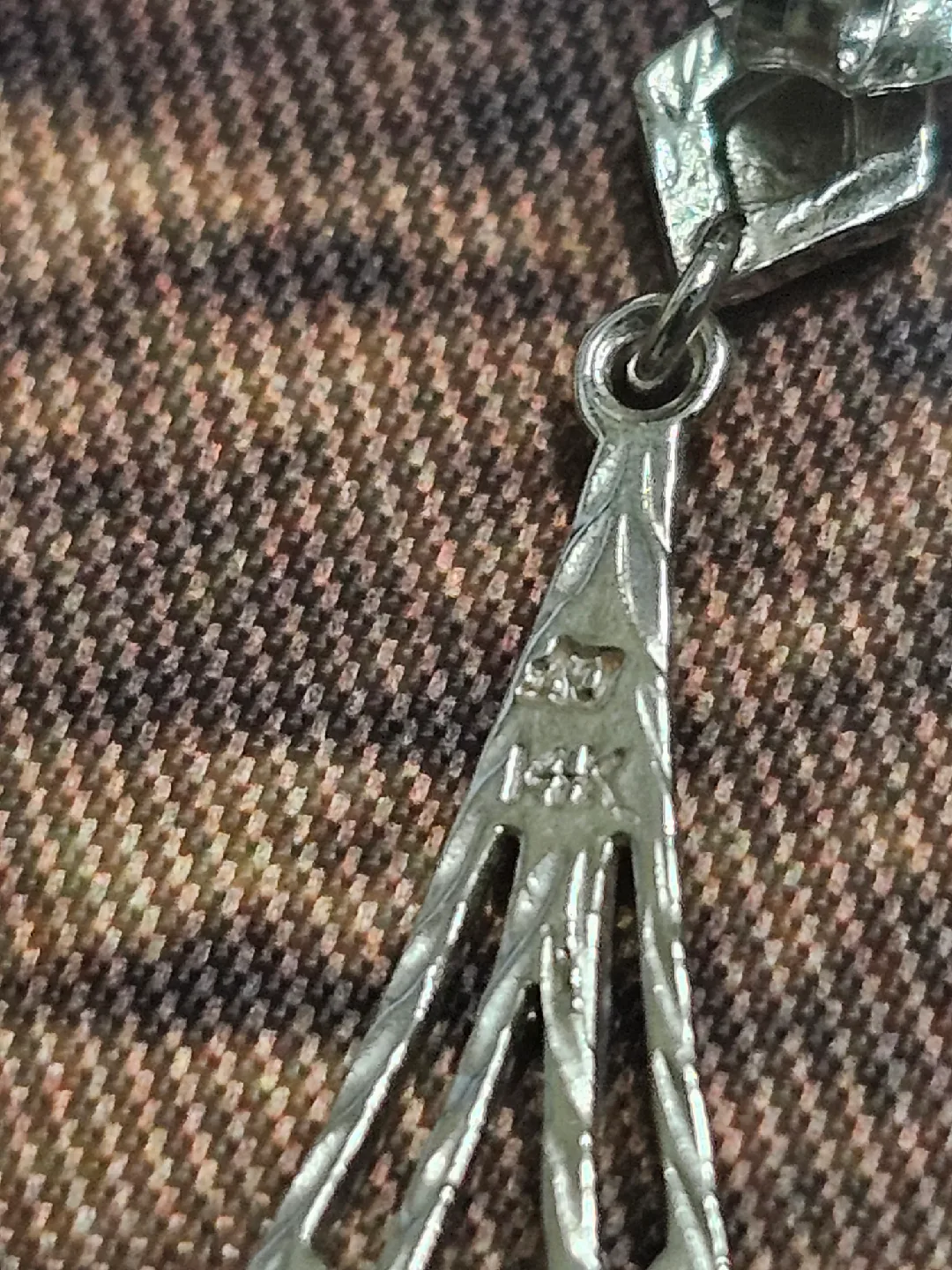 14K White Gold Art Deco Earrings image indicator(2)