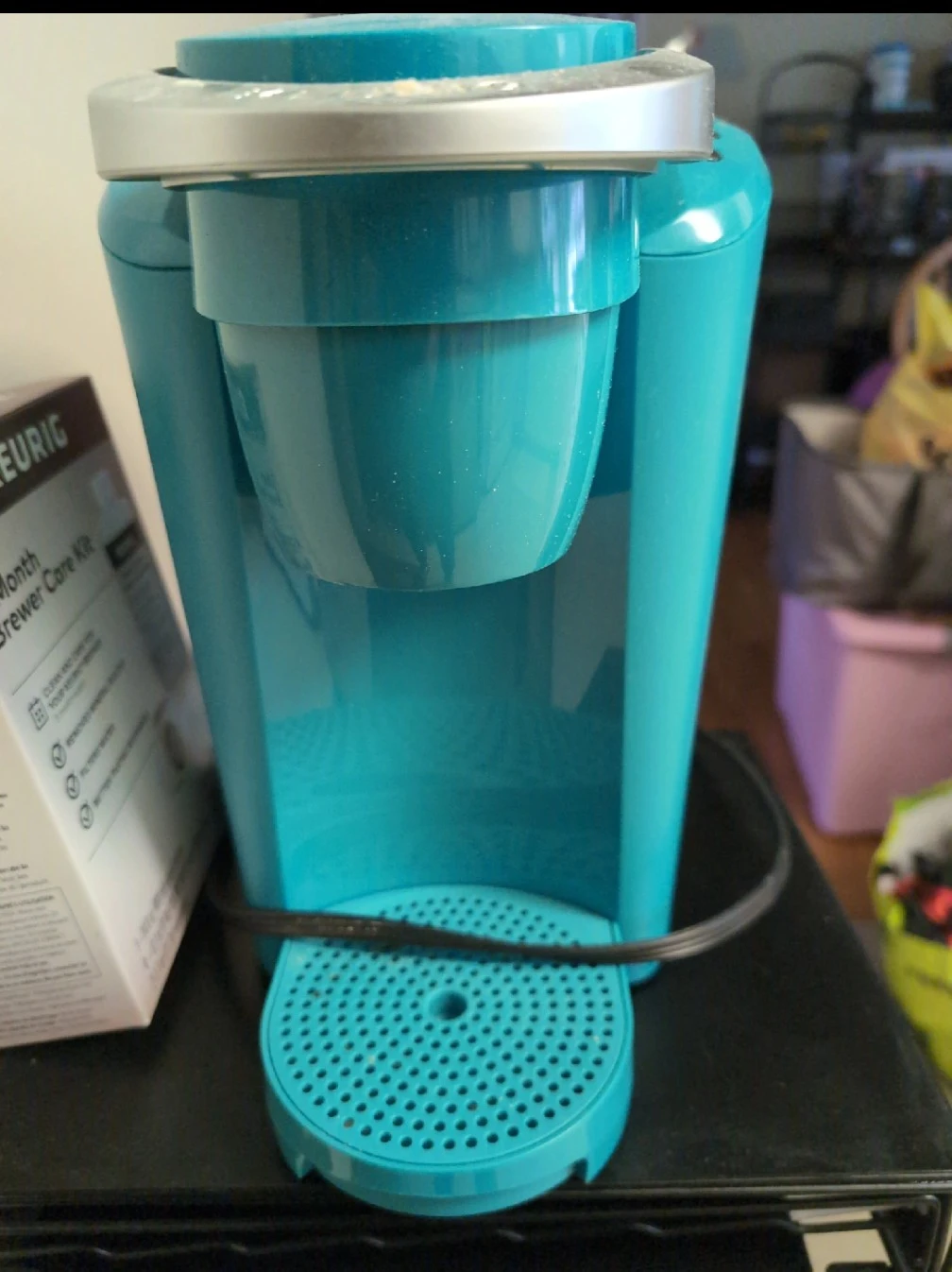 Keurig Coffee Maker + K-Cups & Cleaning Kit