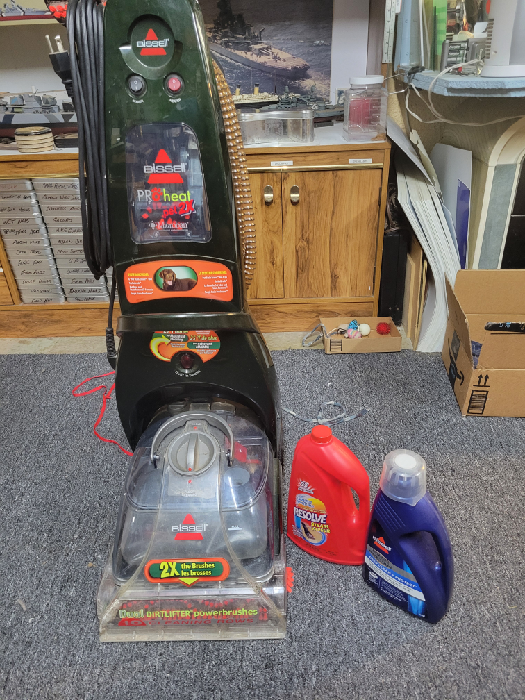 Bissell ProHeat 2X Pet Carpet Cleaner
