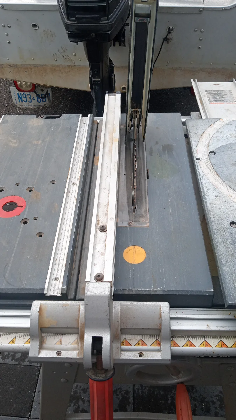 Craftsman 10-inch Table Saw image indicator(2)