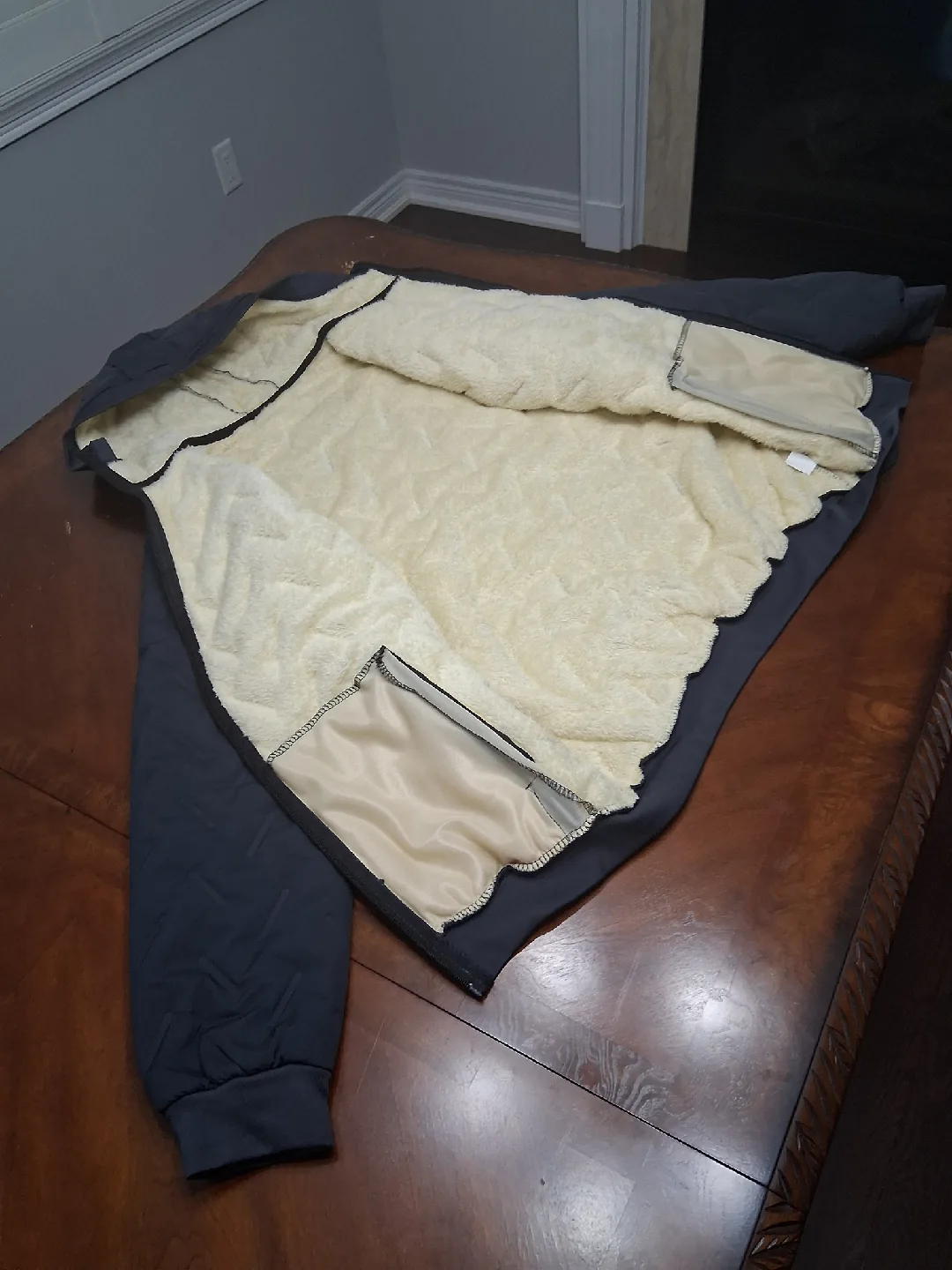 Men's Grey Quilted Tracksuit with Fleece Lining image indicator(3)