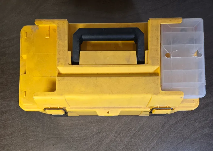 Plano Yellow Tool Box image indicator(2)