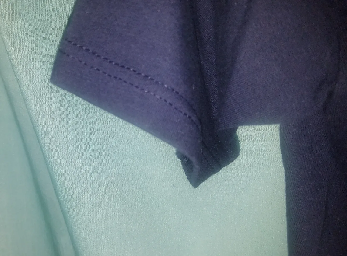 Navy Blue New York Yankees T Shirt Ladies / Youth Size L image indicator(5)