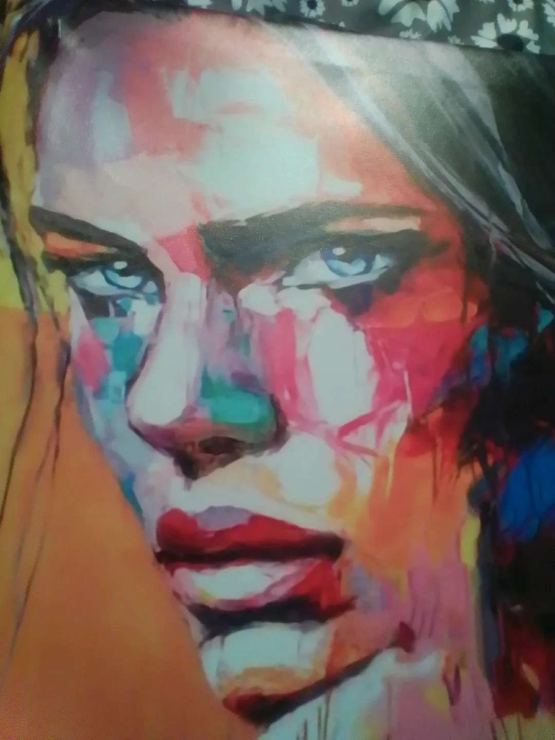 Silk Screen Of Young Women image indicator(3)