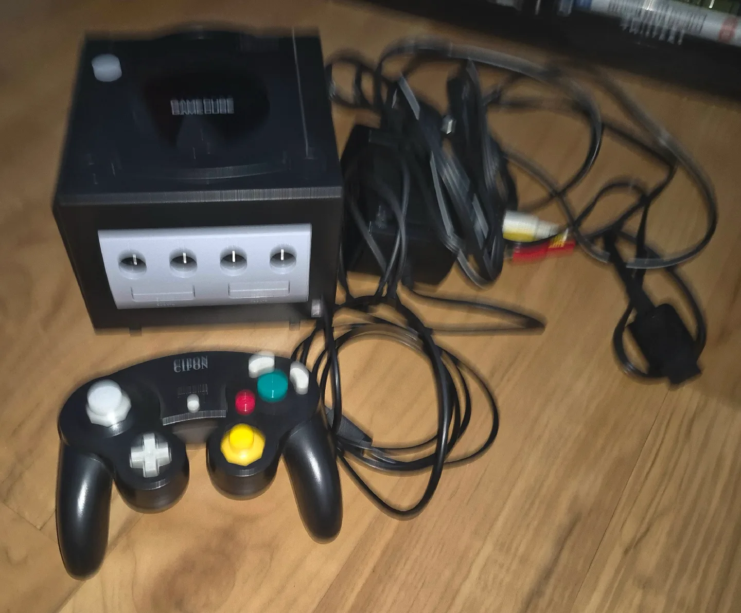 Nintendo GameCube console thumbnail