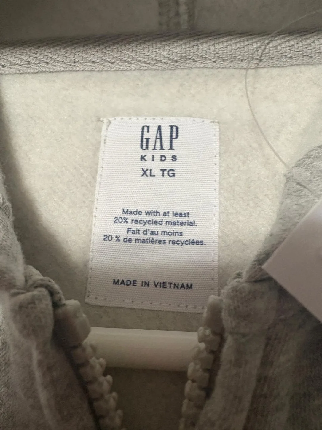 New GAP Kids XL (12) Grey Full Zip Hoodie image indicator(4)