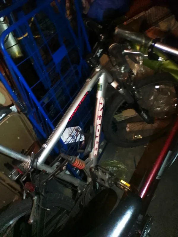 Jamis & Peugeot & Montiv bikes image indicator(4)