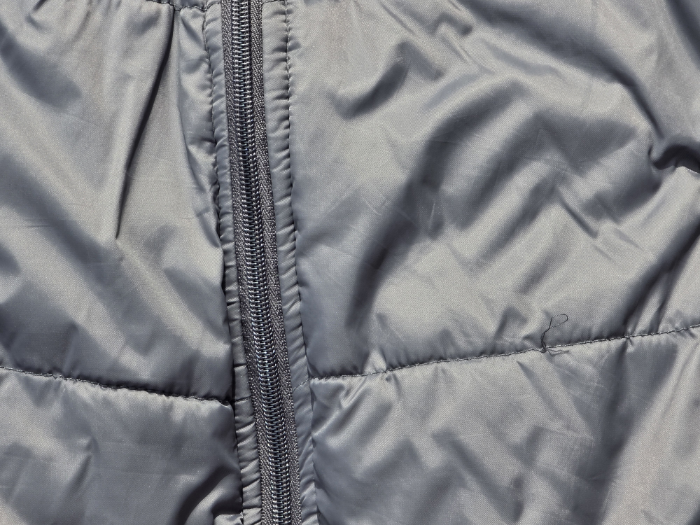 University of Wisconsin Puffer Jacket - Large - photo 5
