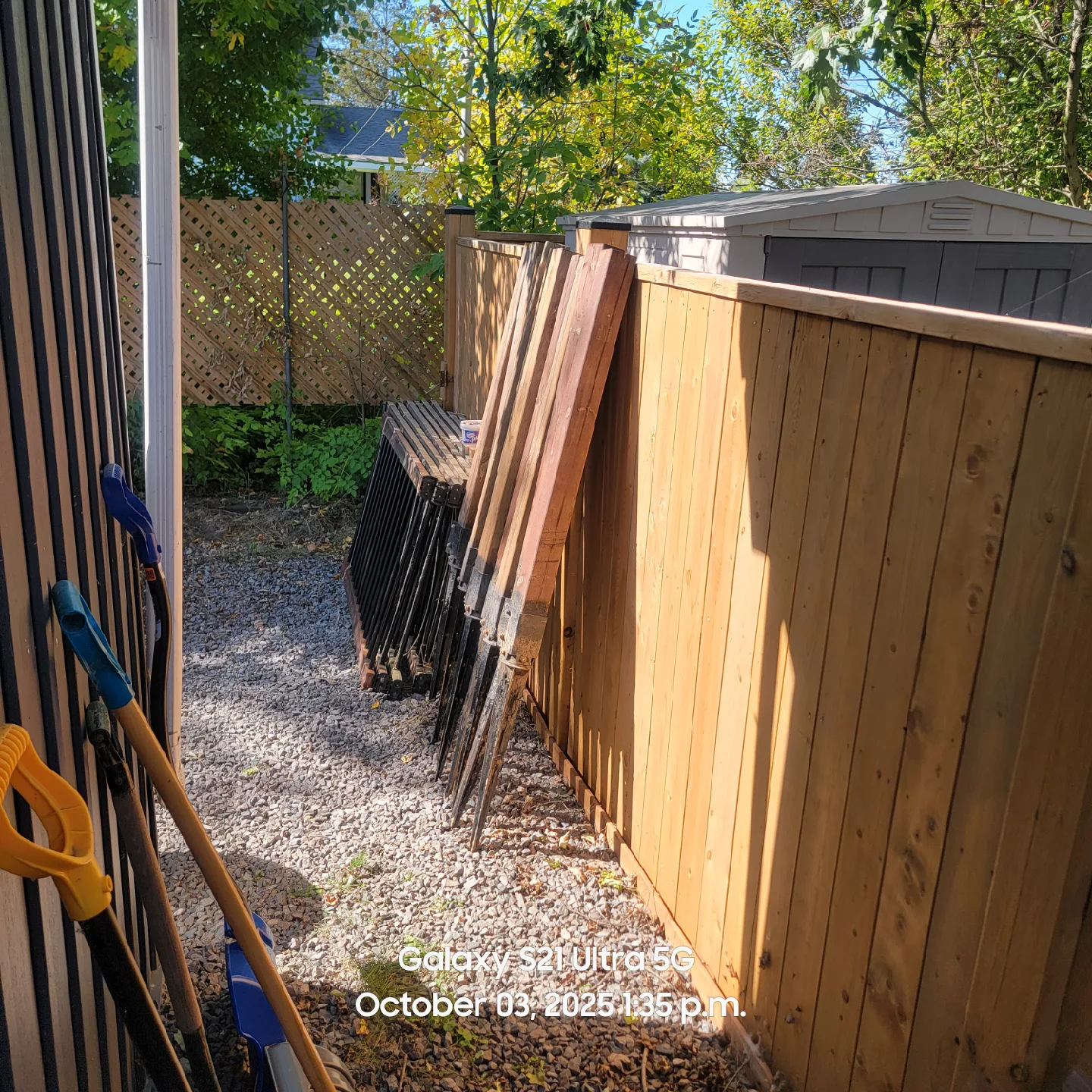 Wood Fence or Deck Rail image indicator(4)