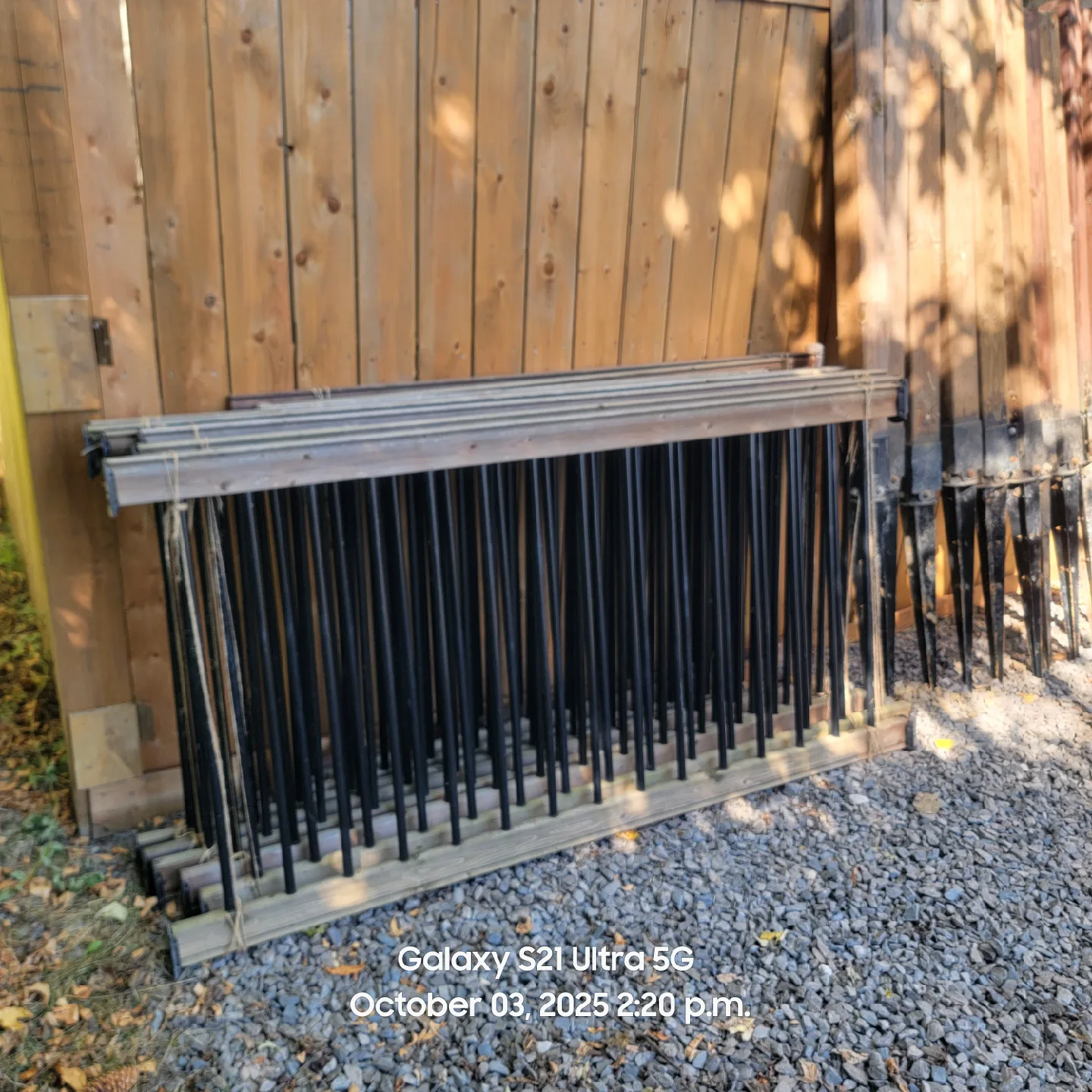 Wood Fence or Deck Rail image indicator(5)