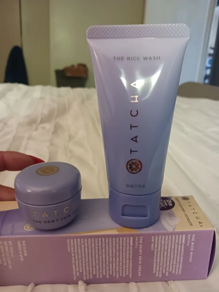 Tatcha Dewy Cleanse + Hydrate Set image indicator(2)