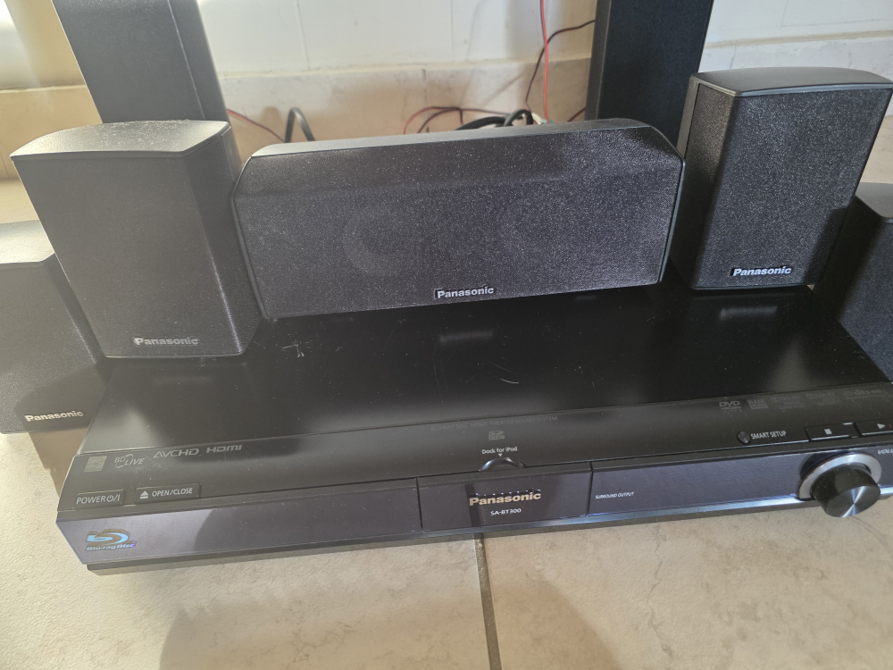 Panasonic SA-BT300 Home Theatre System - photo 5