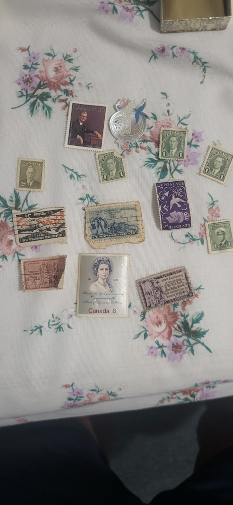 Vintage Canadian & US Postage Stamps