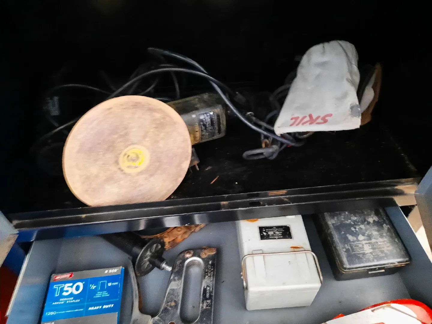 TOOL BOX ON WHEEL image indicator(5)