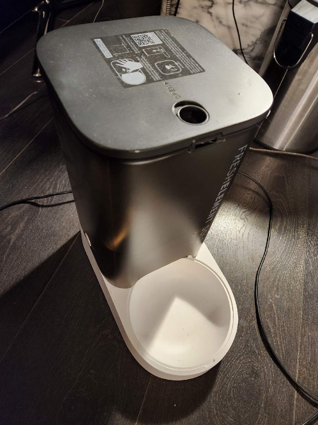 Fresh Element Petoneer Mini Automatic Pet Feeder