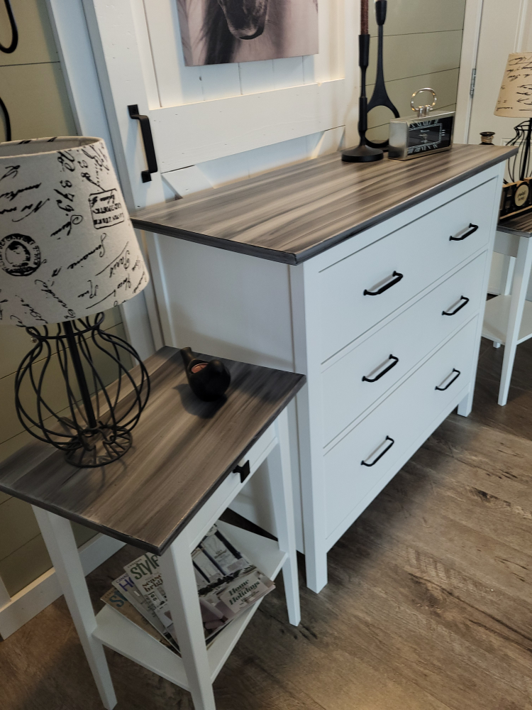 White Dresser & Nightstand Set - photo 3
