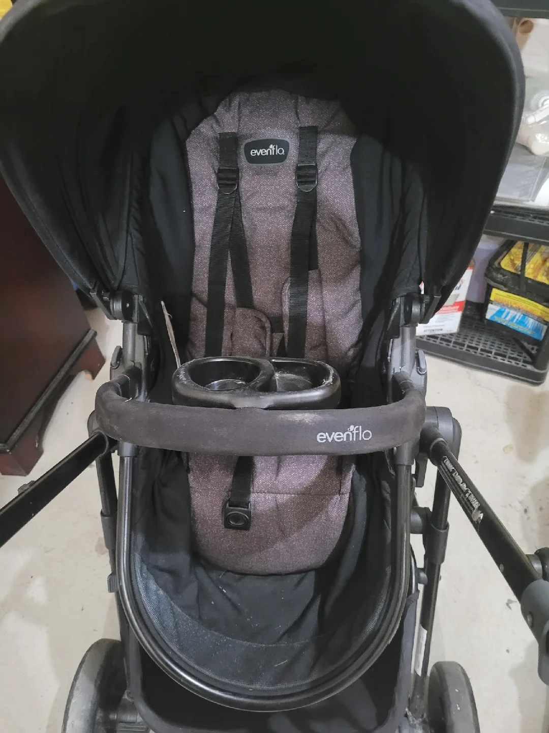 Evenflo Double Stroller image indicator(10)