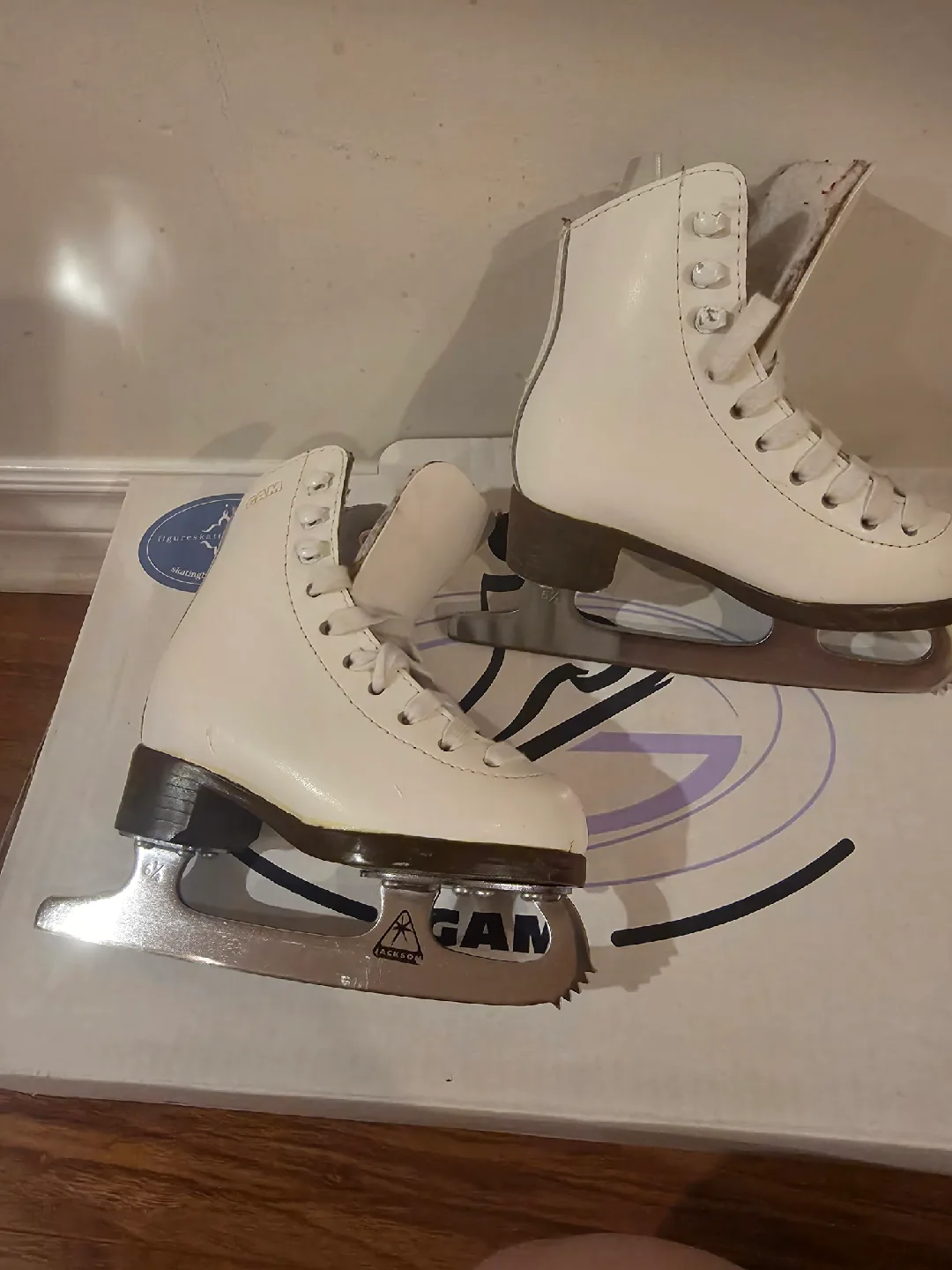 GAM Fantasia Girls Ice Skates - Size 8C thumbnail