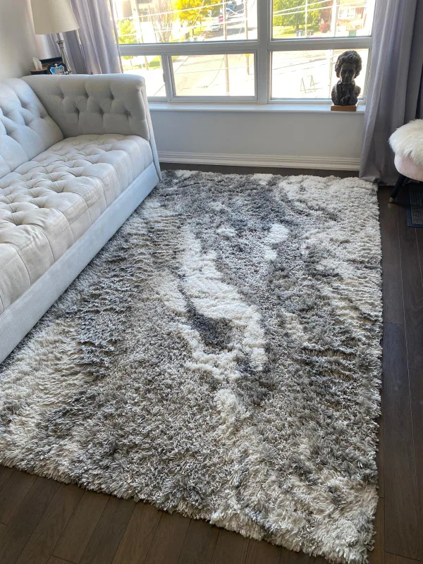 Shaggy Area Rug - Grey and White image indicator(4)