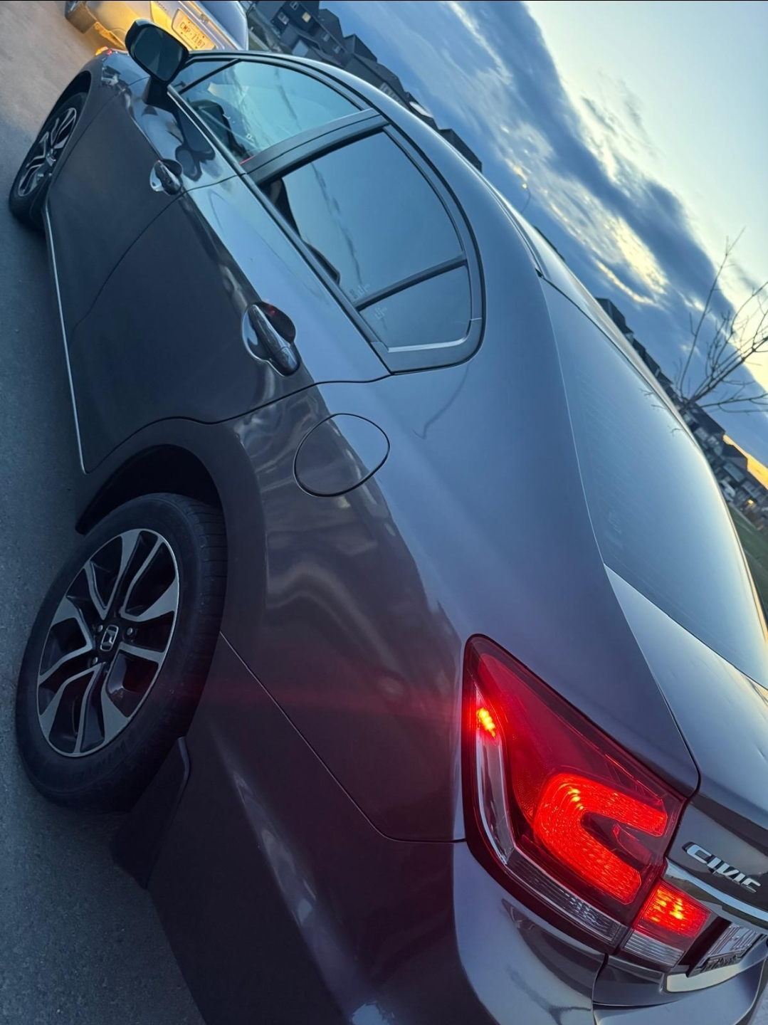 Honda Civic Sedan - photo 4