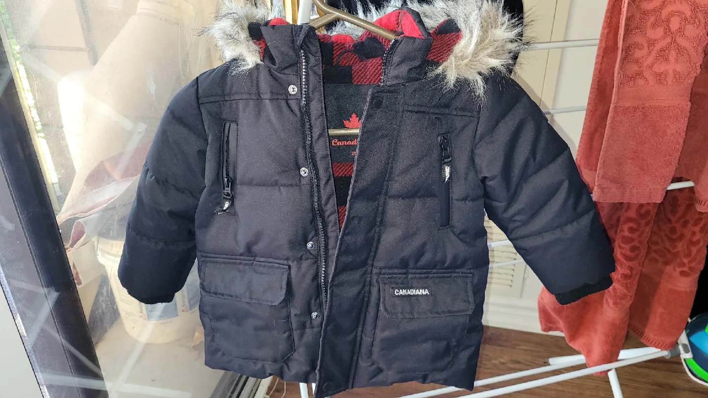 Canadiana Kids Black Winter Jacket - Size 2T image indicator(2)